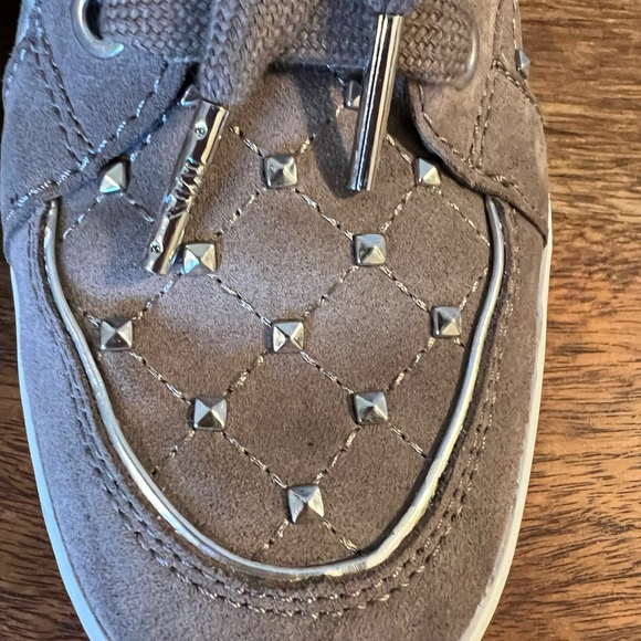 Michael Kors Suede Studded High Top 7 1/2 - Picture 7 of 8